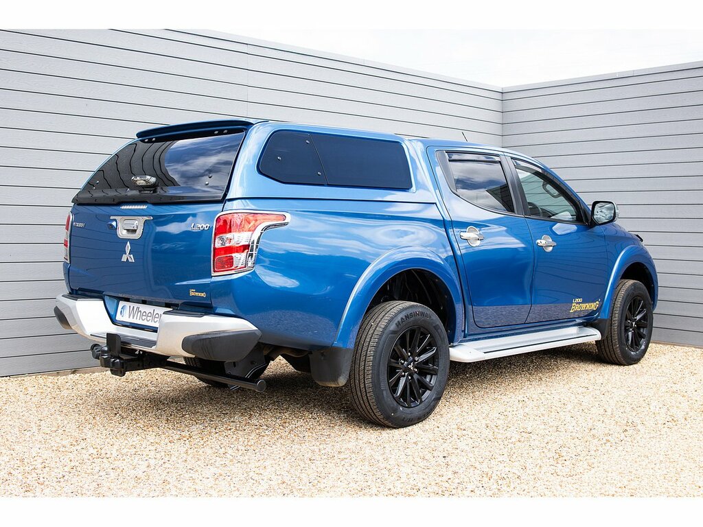 Mitsubishi L200 Di-d Dc Barbarian Blue #3