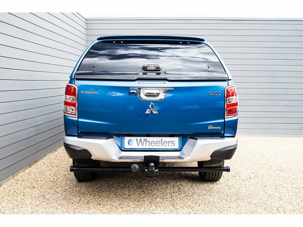 Mitsubishi L200 Di-d Dc Barbarian Blue #6