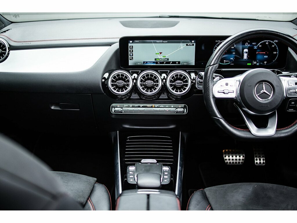 Mercedes-Benz EQA Eqa 250 66.5Kwh Amg Line Premium Black #15