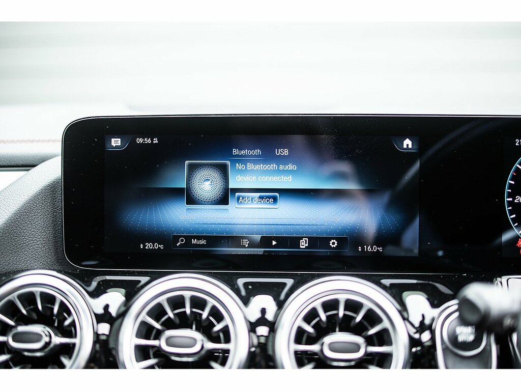 Mercedes-Benz EQA Eqa 250 66.5Kwh Amg Line Premium Black #23
