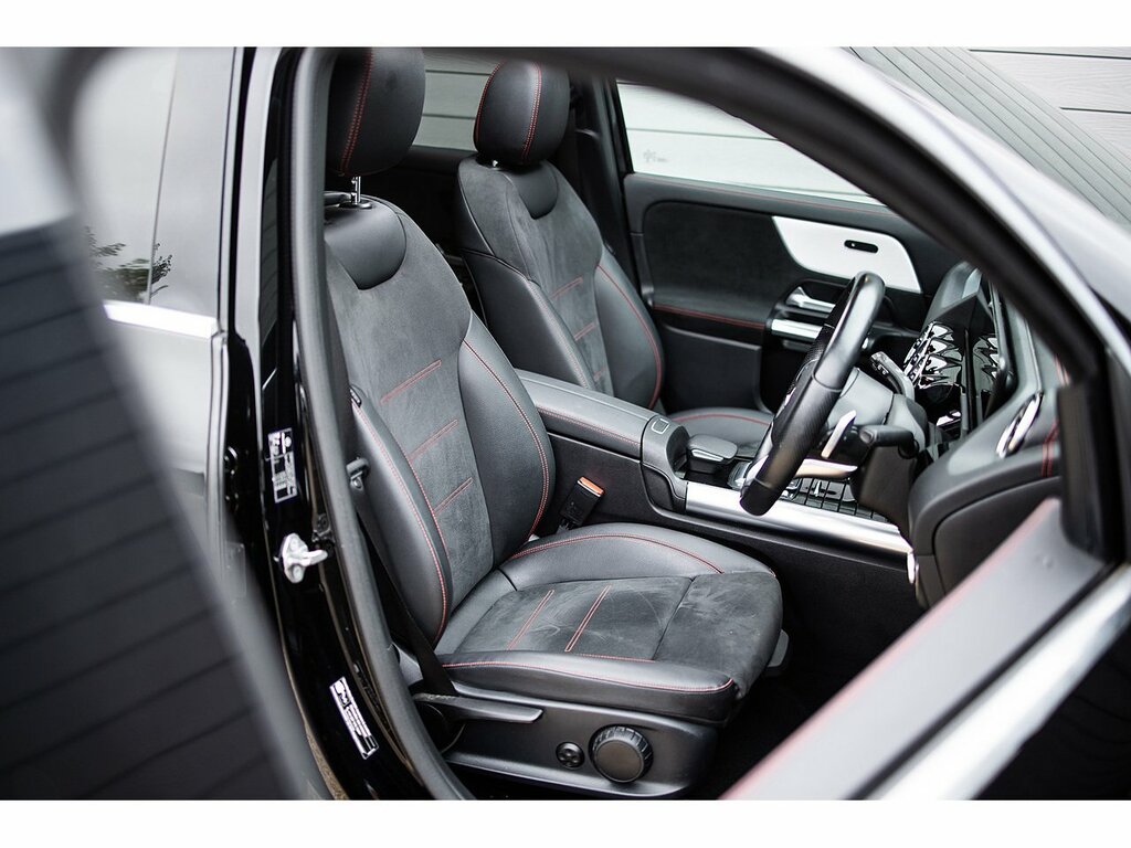 Mercedes-Benz EQA Eqa 250 66.5Kwh Amg Line Premium Black #12