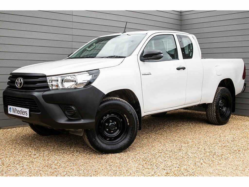 Toyota HILUX D-4d Active White