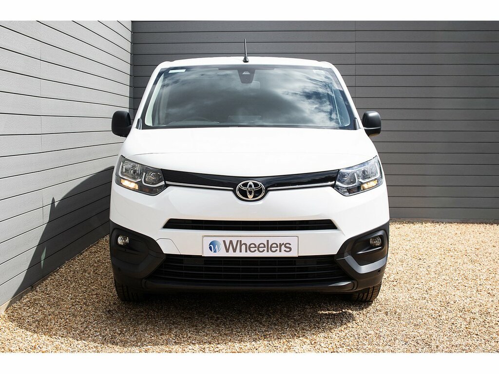 Toyota Proace City Bluehdi Icon White #4