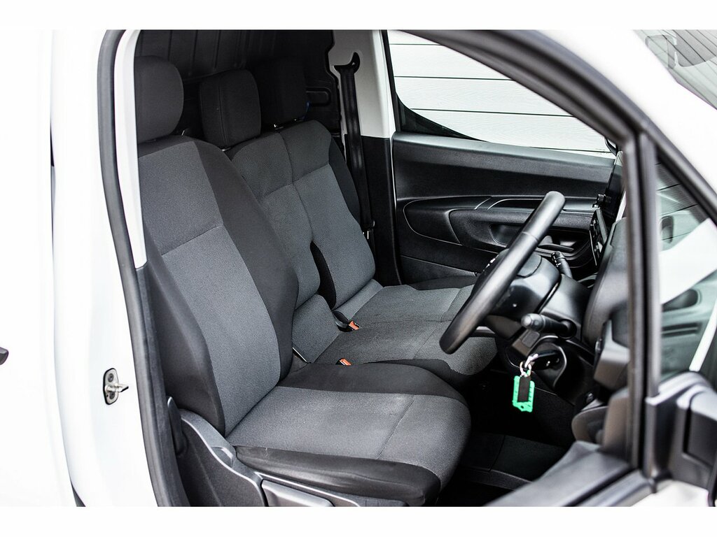 Toyota Proace City 1.5D 100 Active Van Smart Cargo Grey #15