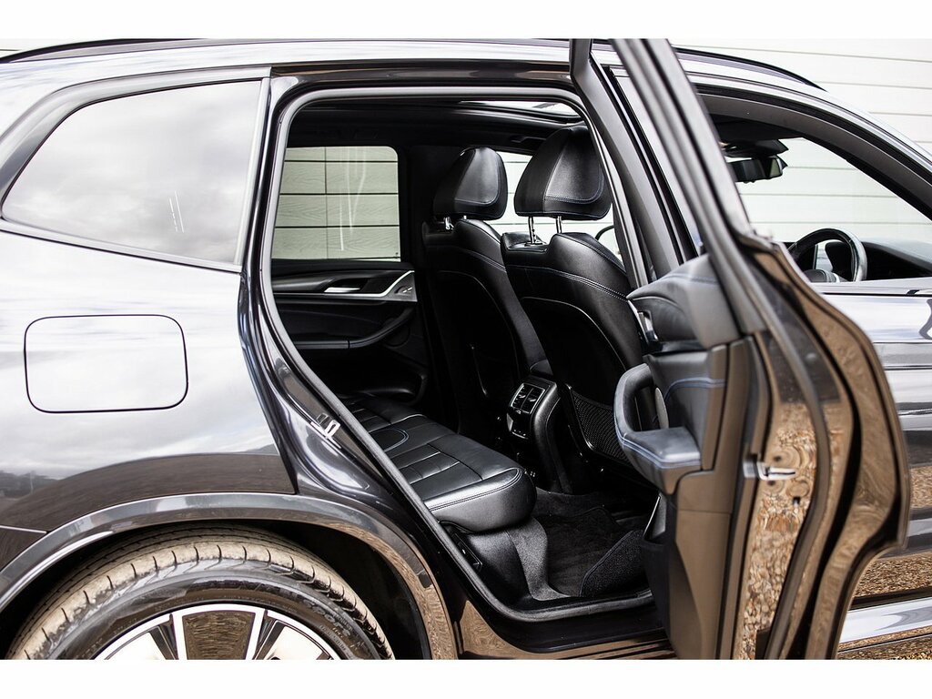 BMW iX3 210Kw M Sport Pro 80Kwh White #33
