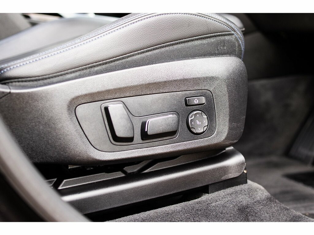 BMW iX3 210Kw M Sport Pro 80Kwh White #31