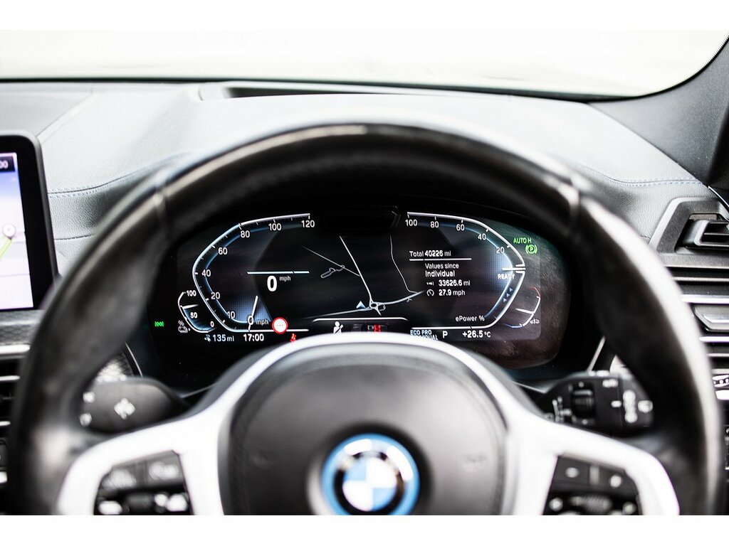 BMW iX3 210Kw M Sport Pro 80Kwh White #24