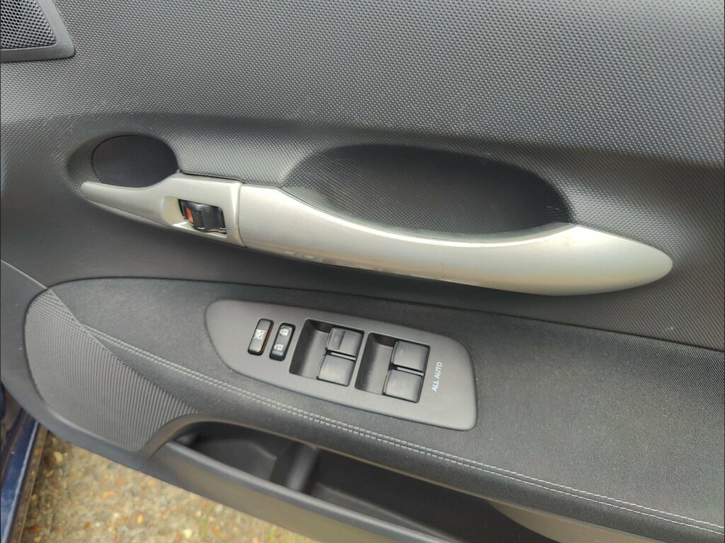 Toyota Auris T Spirit Black #14