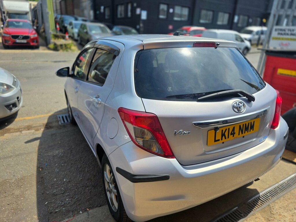 Toyota Yaris 1.33 Dual Vvt-i Icon Multidrive S Euro 5 Euro Purple #6