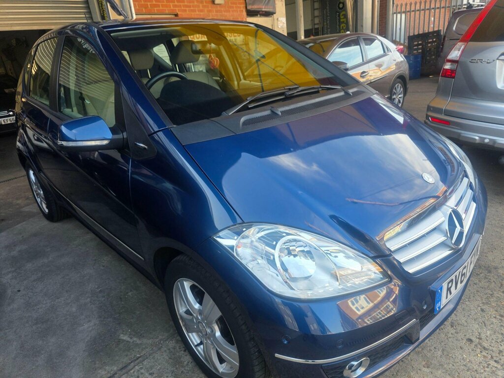 Mercedes-Benz A Class 1.8 A200 Cdi Blueefficiency Sport 7G-dct Euro 5 S Black #5