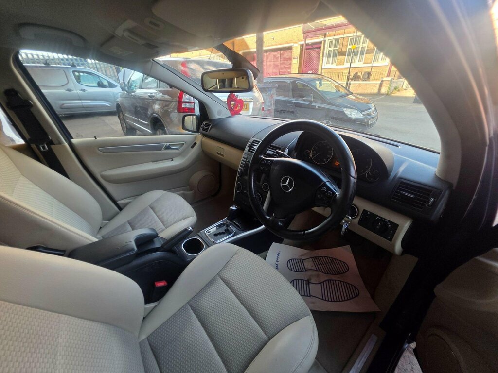 Mercedes-Benz A Class 1.8 A200 Cdi Blueefficiency Sport 7G-dct Euro 5 S Black #12