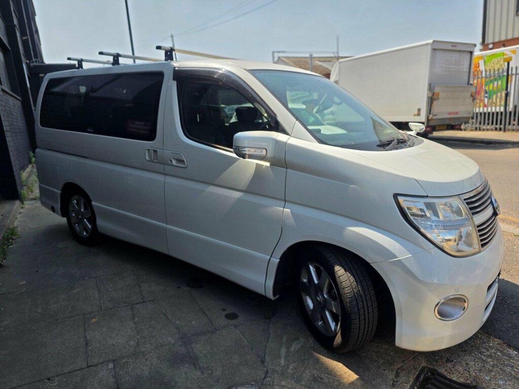 Nissan Elgrand Highway Star White Edn White #4