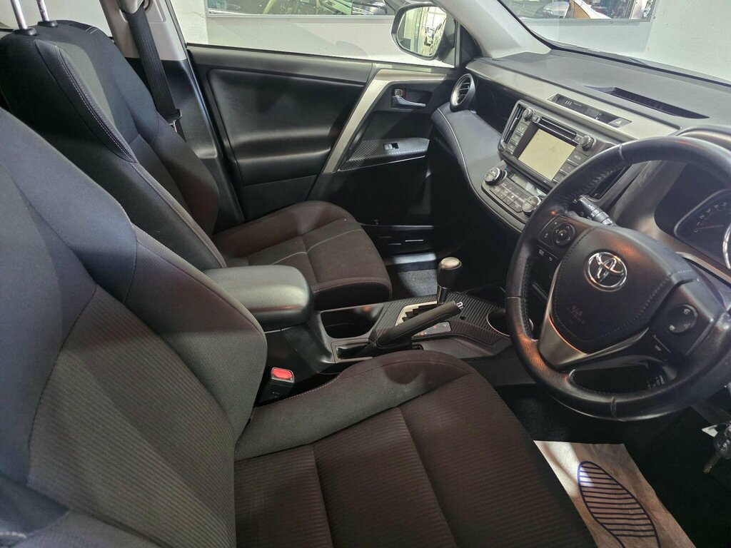 Toyota Rav 4 2.2 D-4d Icon Suv 4Wd Euro 5 15 White #51