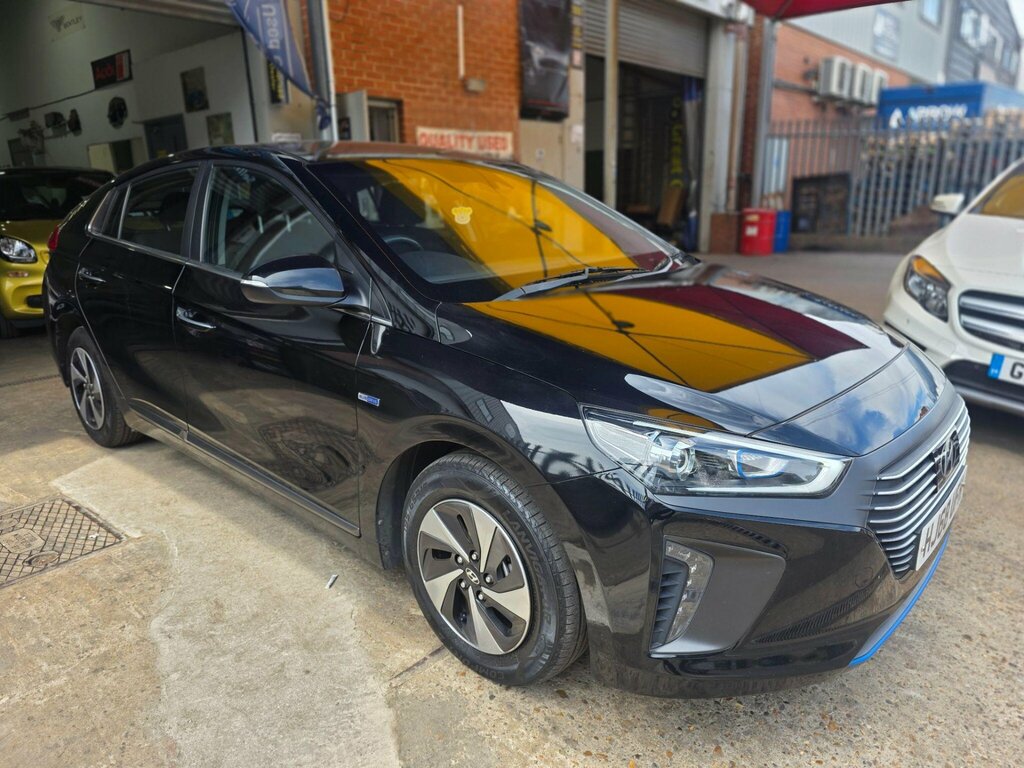 Hyundai Ioniq 1.6 H-gdi Premium Dct Euro 6 Ss Black #3