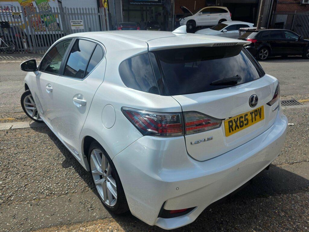 Lexus CT 200H Advance Plus Black #11