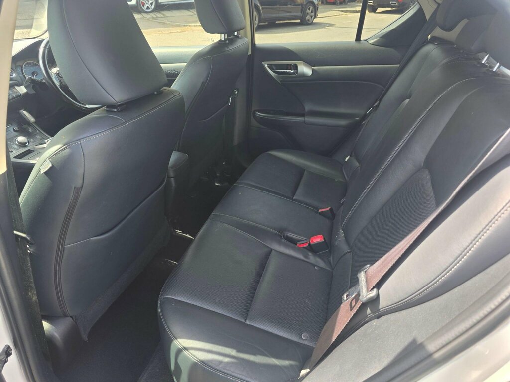 Lexus CT 200H Advance Plus Black #20
