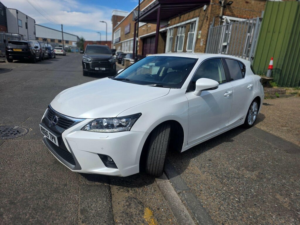 Lexus CT 200H Advance Plus Black #10