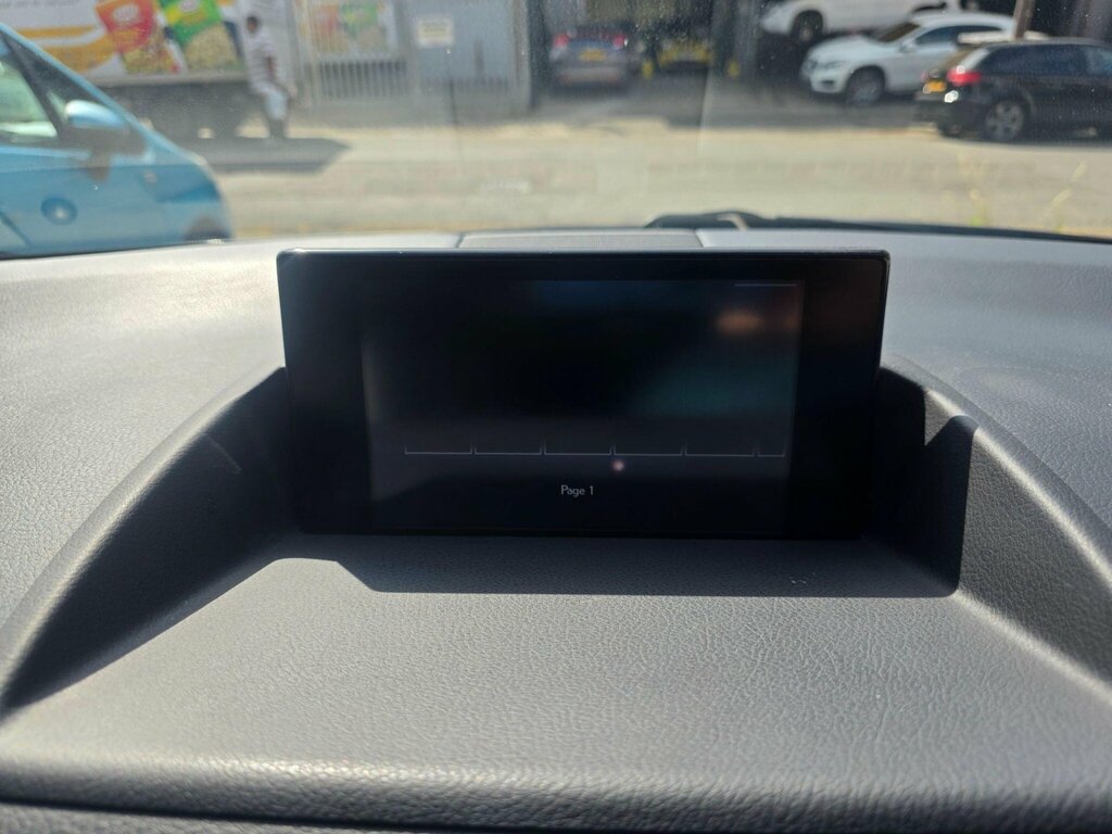 Lexus CT 200H Advance Plus Black #34