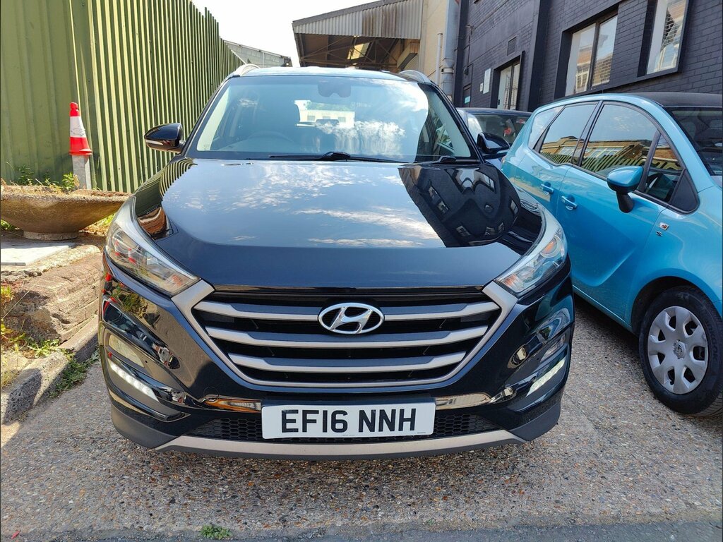 Hyundai Tucson 1.6 Gdi Blue Drive Se Euro 6 Ss Black #2