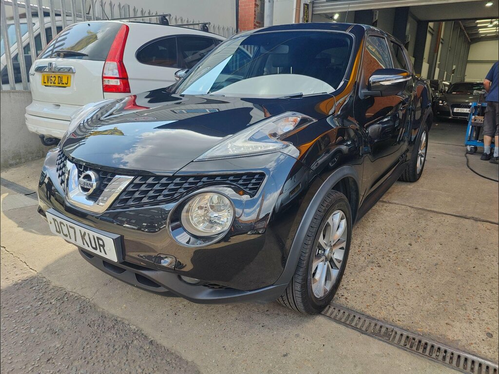 Nissan Juke 1.6 Tekna Xtron Euro 6 DC17KUR Black #5