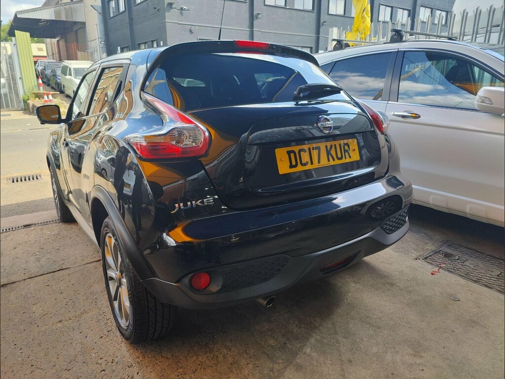 Nissan Juke 1.6 Tekna Xtron Euro 6 DC17KUR Black #6