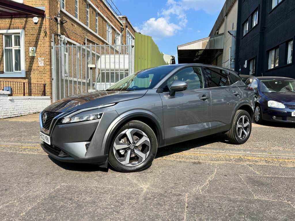 Nissan Qashqai 1.3 Dig-t Mhev N-connecta Xtron Euro 6 Ss Grey