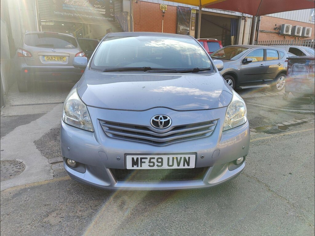 Toyota Verso 1.8 V-matic T Spirit Multidrive S Euro 4 Blue #4
