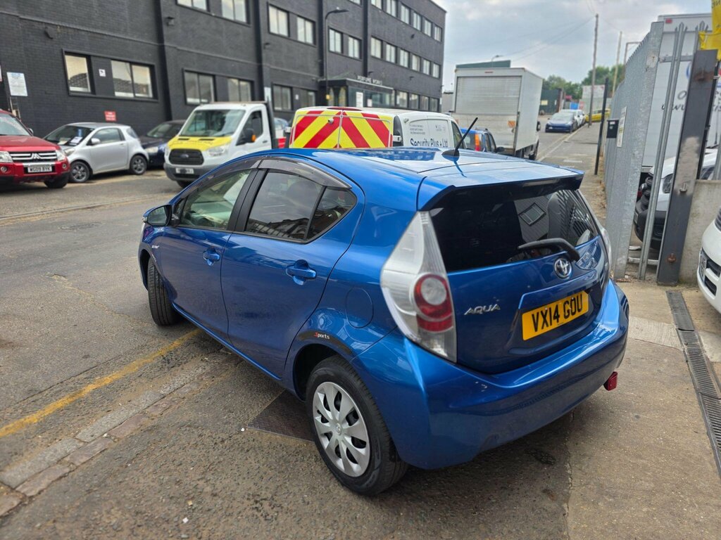 Toyota Aqua Hatchback Blue #5