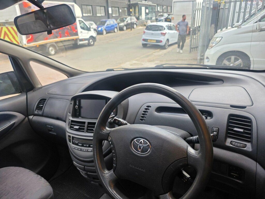 Toyota Previa 2.4 Previa Tspirit Vvti Red #11
