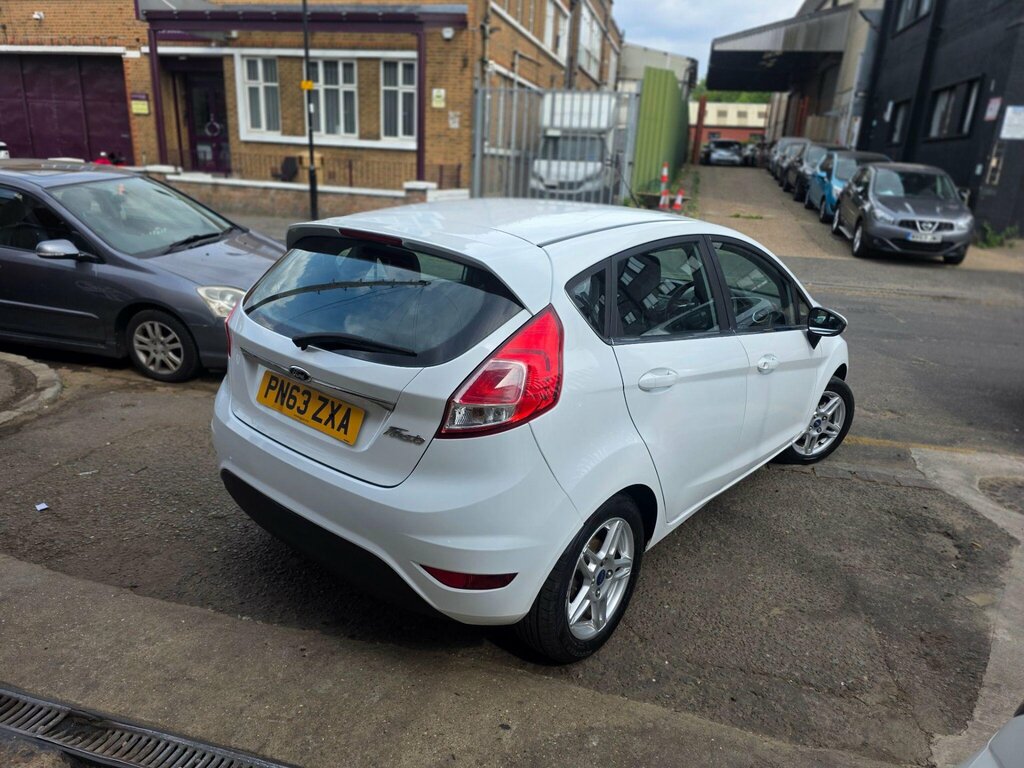 Ford Fiesta Zetec 2013 Blue #16