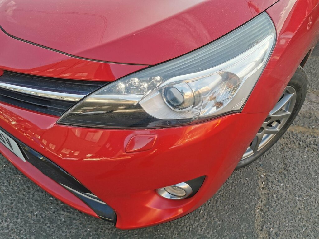 Toyota Verso D-4d Icon Grey #37