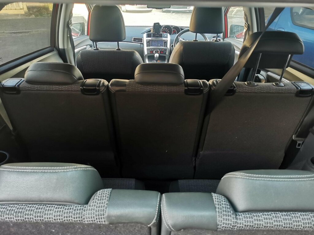 Toyota Verso D-4d Icon Grey #20
