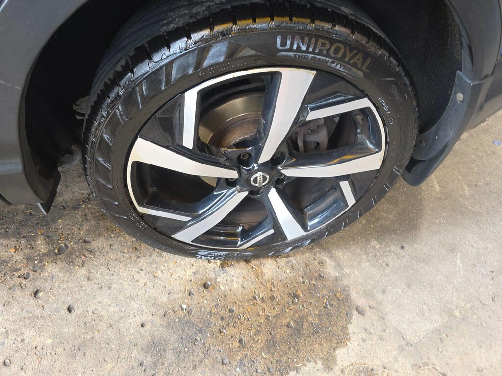 Nissan Qashqai Black #23