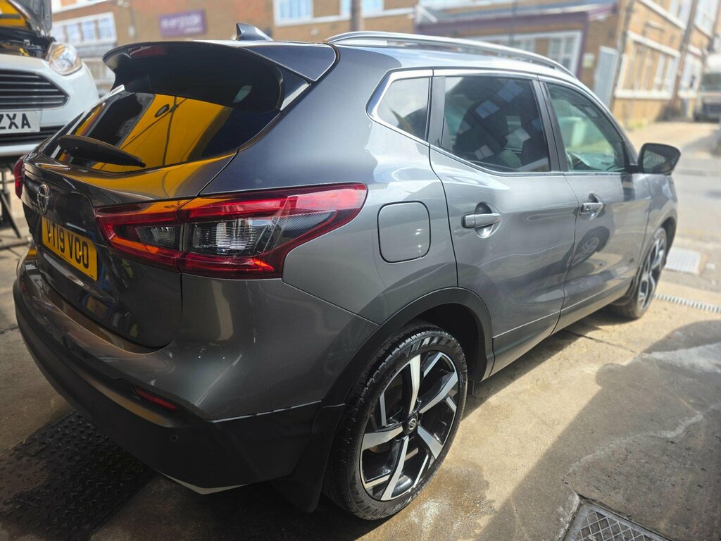 Nissan Qashqai Black #8