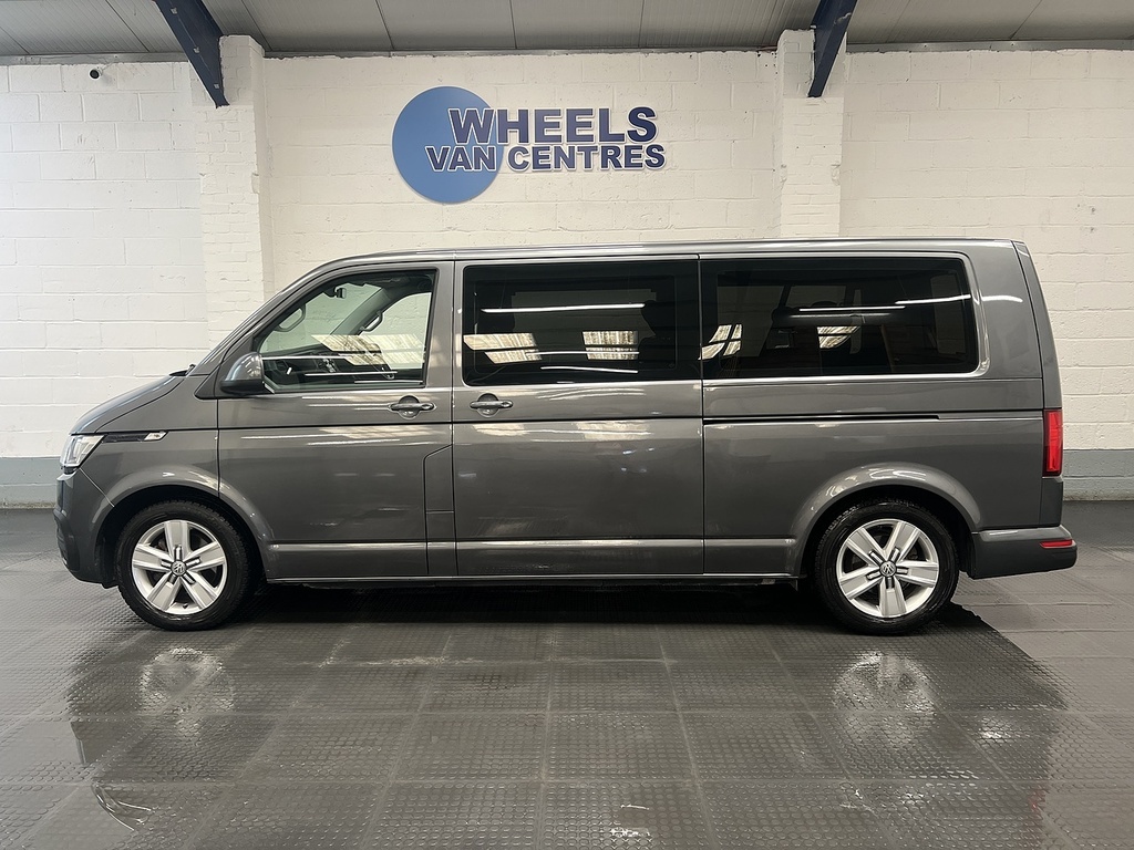 Volkswagen Transporter Shuttle Transporter Shuttle 2.0 Tdi Se Dsg Lwb Euro 6 Ss OV21KMK Grey #2