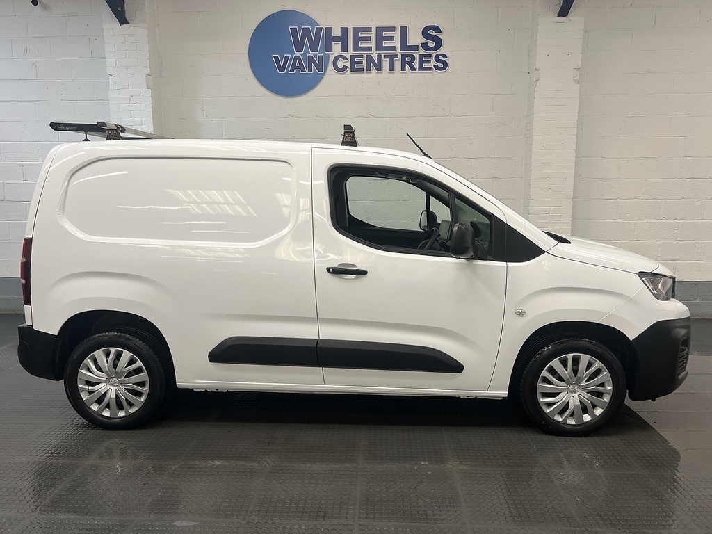 Peugeot Partner 1.5 Bluehdi 1000 Professional Standard Panel Van 5 MF21EOW White #6