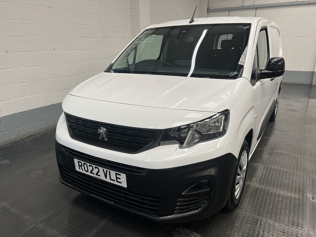 Peugeot Partner Partner 1.5 Bhdi 100 850 Professional Premium Lon White