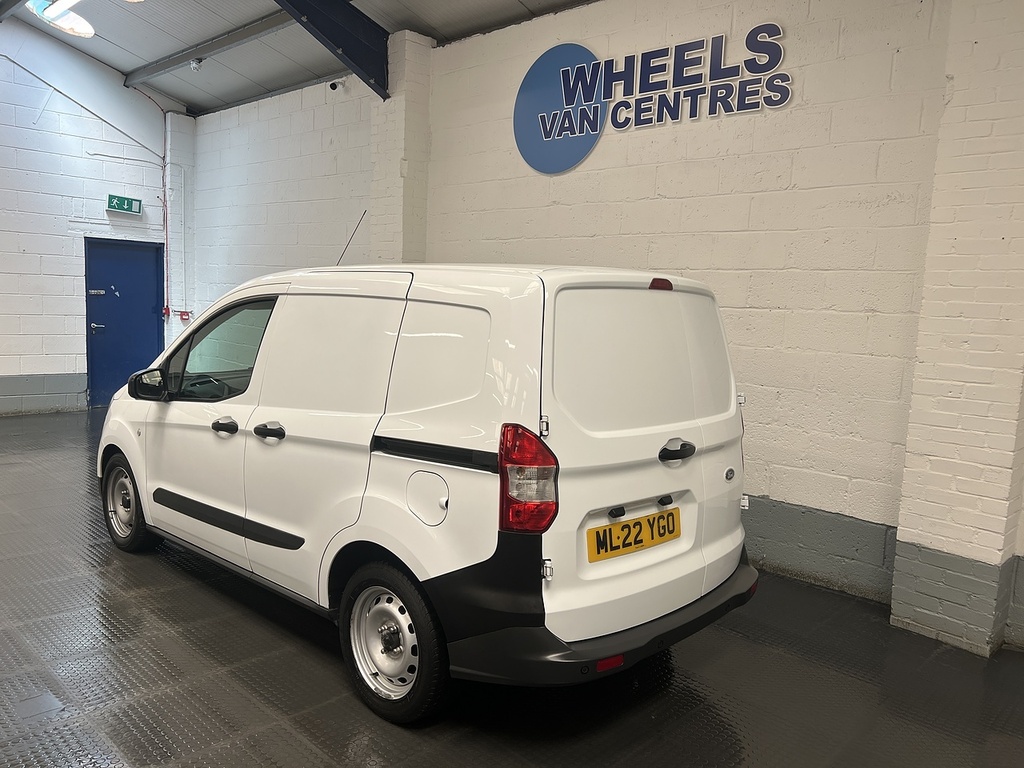 Ford Transit Courier 1.0 Ecoboost Leader Panel Van L1 ML22YGO White #3