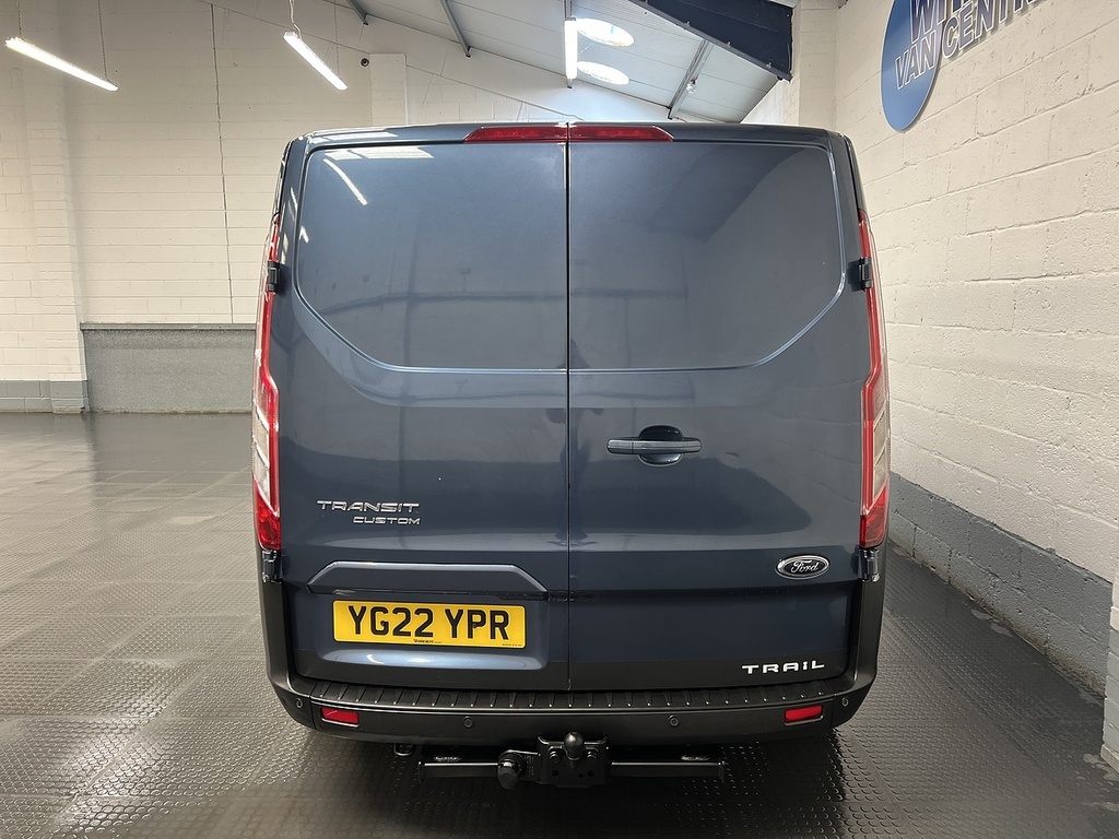 Ford Transit Custom 2.0 300 Ecoblue Trail Panel Van YG22YPR Blue #4