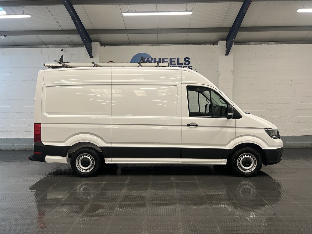 Volkswagen Crafter 2.0 Tdi Cr35 Bluemotion Tech Startline Panel Van 5 DP19AYF White #6