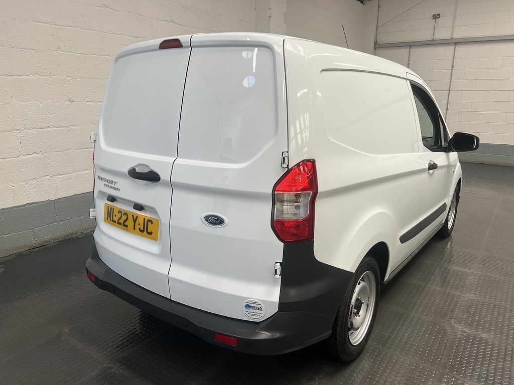 Ford Transit Courier 1.0 Ecoboost Leader Panel Van L1 ML22YJC White #5
