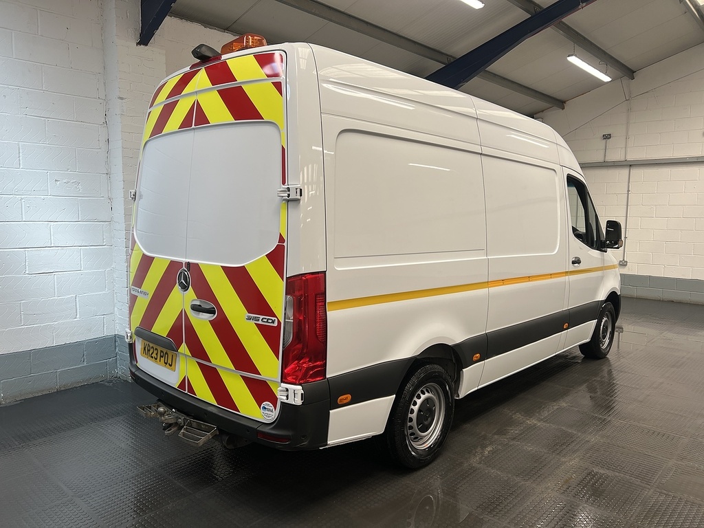 Mercedes-Benz Sprinter 2.0 315 Cdi Progressive Panel Van Manua KR23POJ White #5