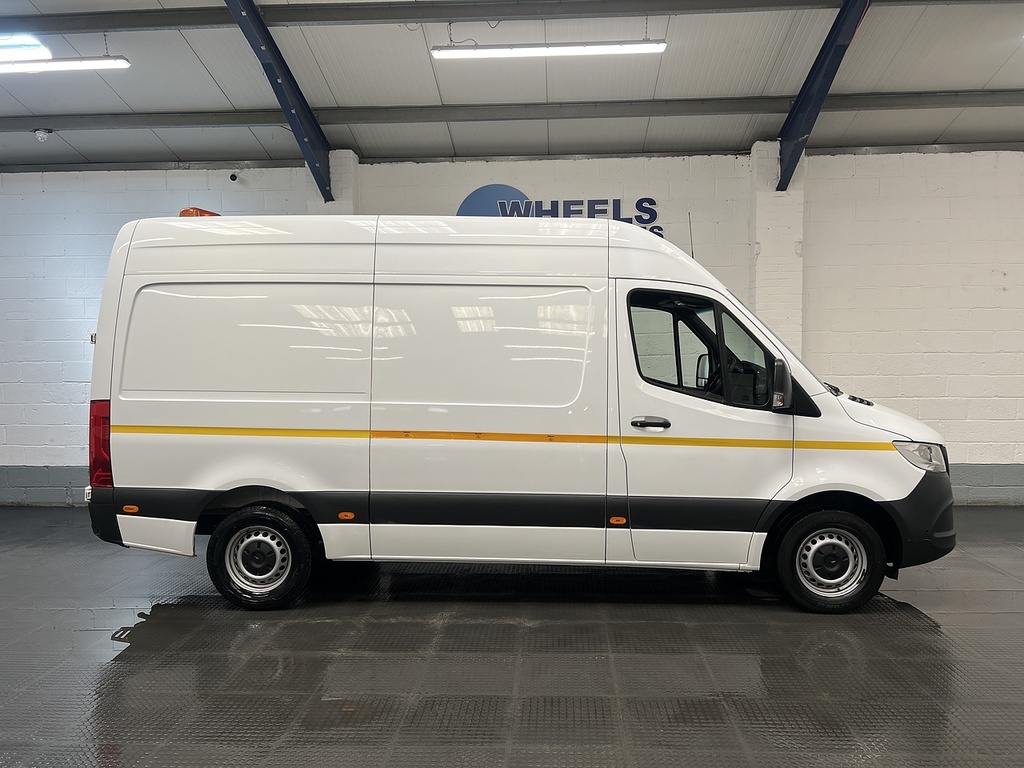 Mercedes-Benz Sprinter 2.0 315 Cdi Progressive Panel Van Manua KR23POJ White #6