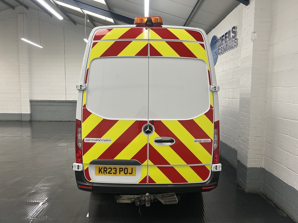 Mercedes-Benz Sprinter 2.0 315 Cdi Progressive Panel Van Manua KR23POJ White #4