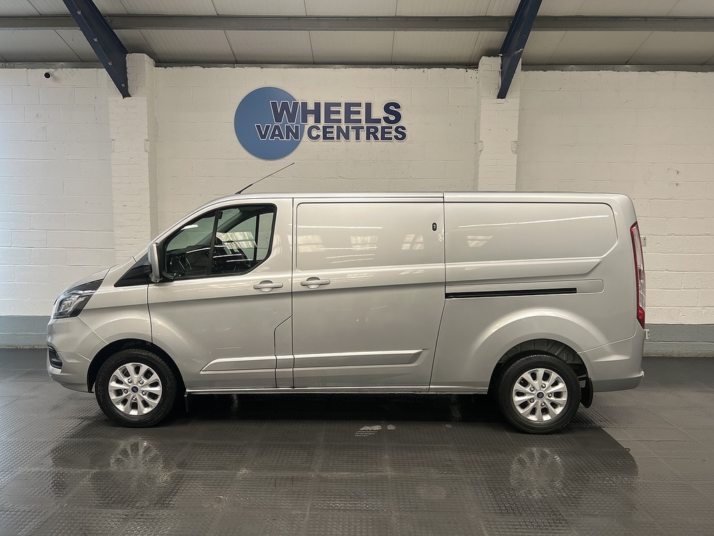 Ford Transit Custom 2.0 300 Ecoblue Limited Panel Van Manua LD23RVF Silver #2
