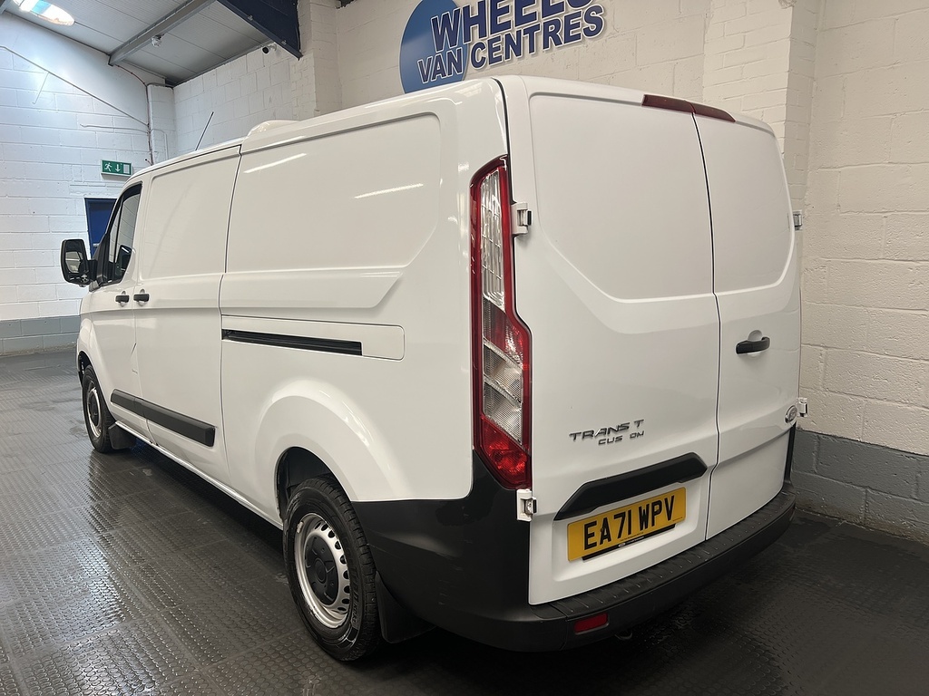 Ford Transit Custom 2.0 300 Ecoblue Leader Panel Van EA71WPV White #3