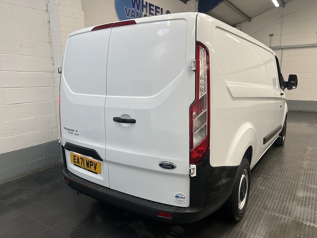 Ford Transit Custom 2.0 300 Ecoblue Leader Panel Van EA71WPV White #5