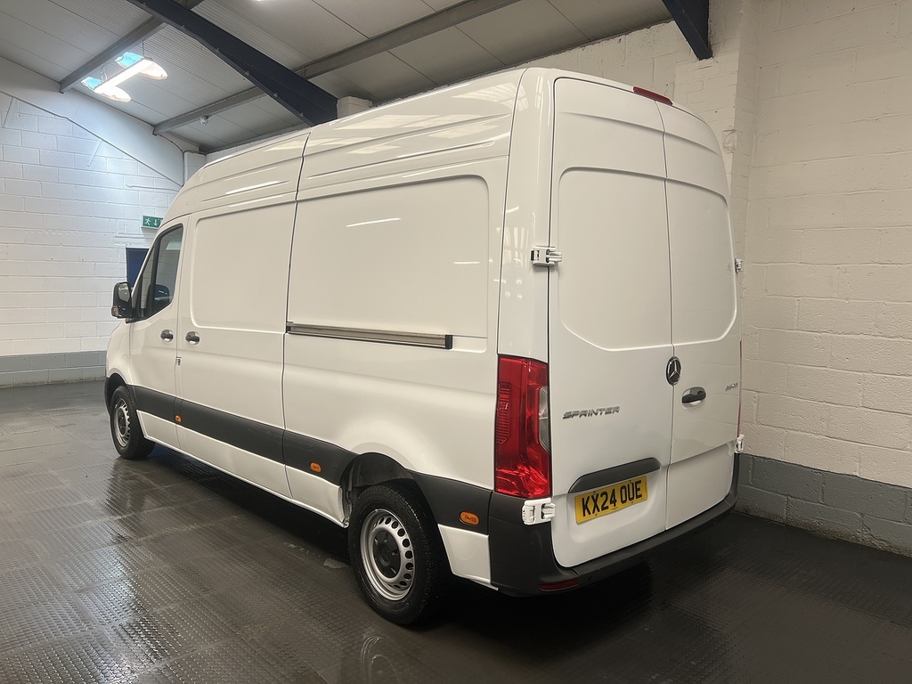 Mercedes-Benz Sprinter 2.0 315 Cdi Premium Panel Van Fw KX24OUE White #3