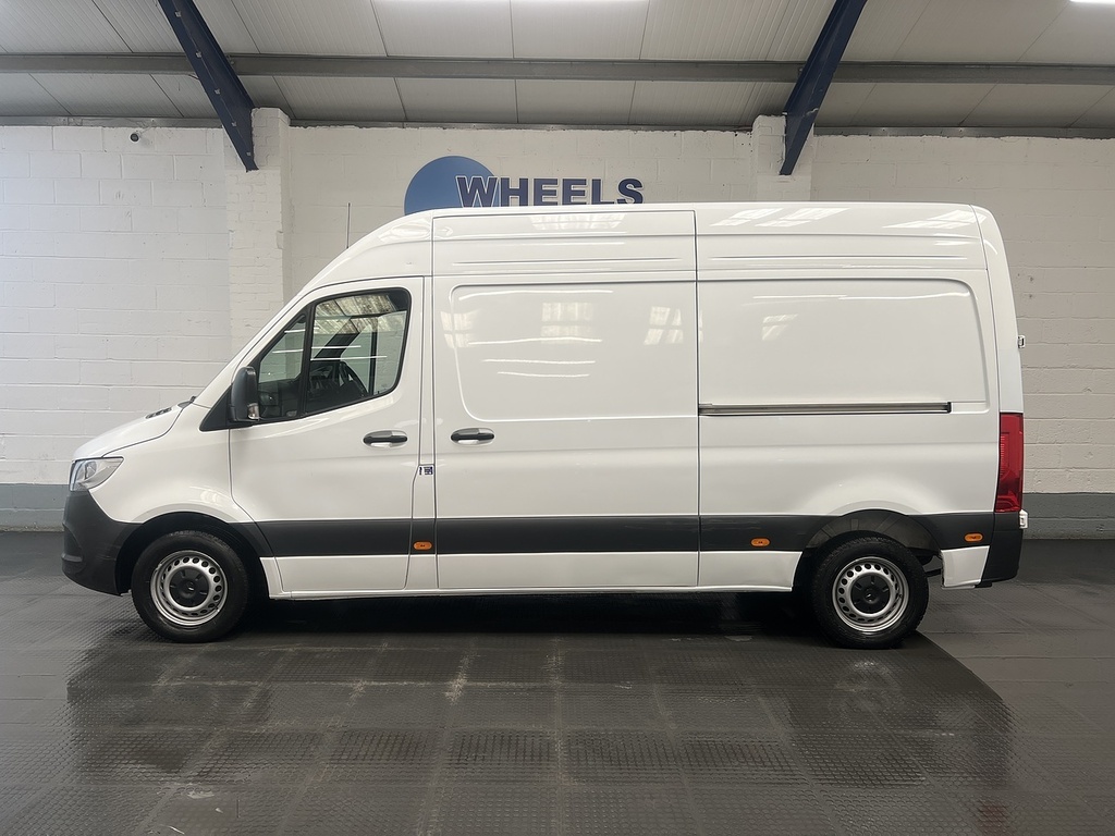 Mercedes-Benz Sprinter 2.0 315 Cdi Premium Panel Van Fw KX24OUE White #2