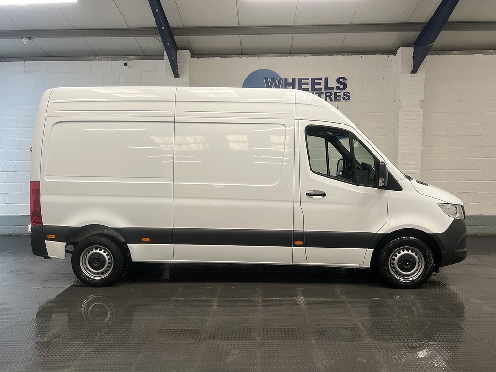 Mercedes-Benz Sprinter 2.0 315 Cdi Premium Panel Van Fw KX24OUE White #4